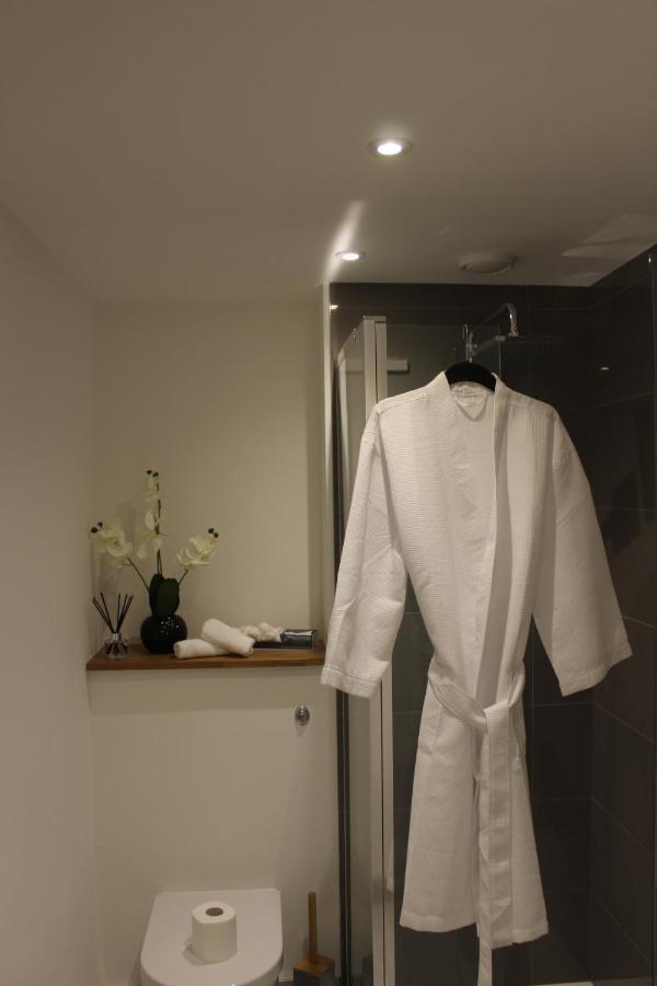 Luxury 2 Bed Apartment In The Heart Of Rochester Rochester  Dış mekan fotoğraf