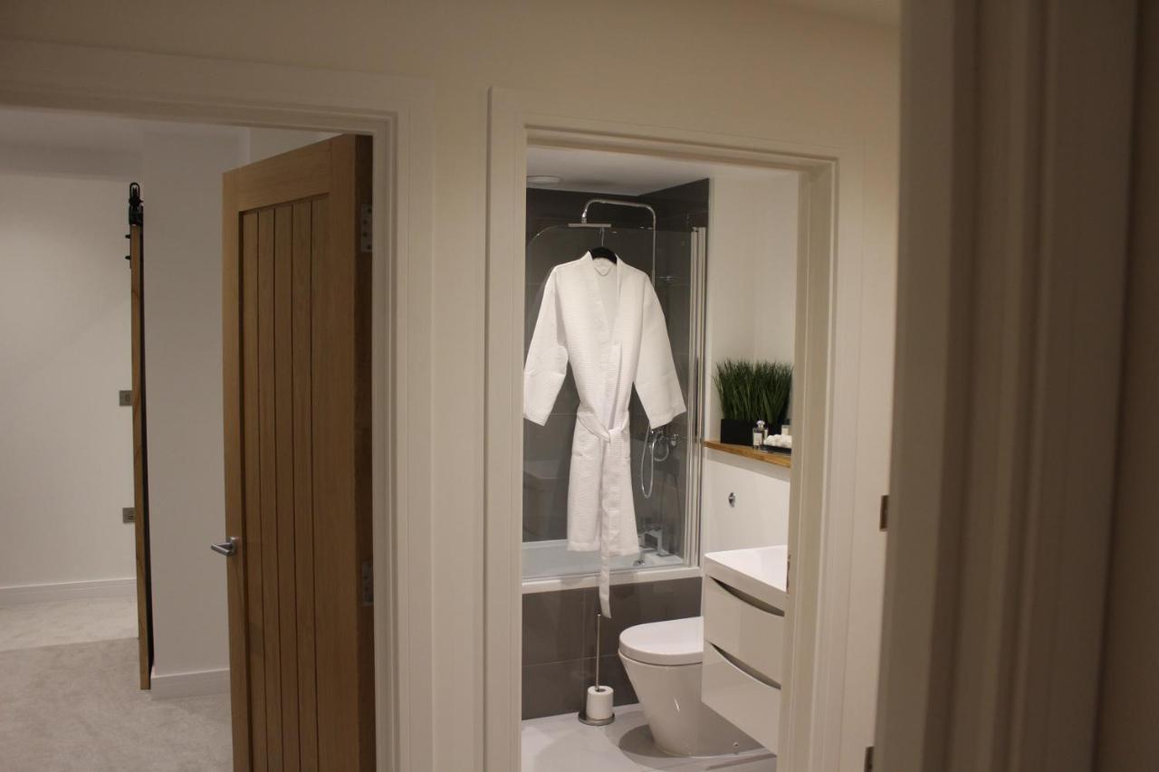 Luxury 2 Bed Apartment In The Heart Of Rochester Rochester  Dış mekan fotoğraf